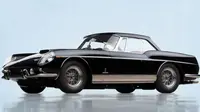 Mobil ini pernah dipamerkan saat gelaran Geneva dan New York Motor Show 1962. 