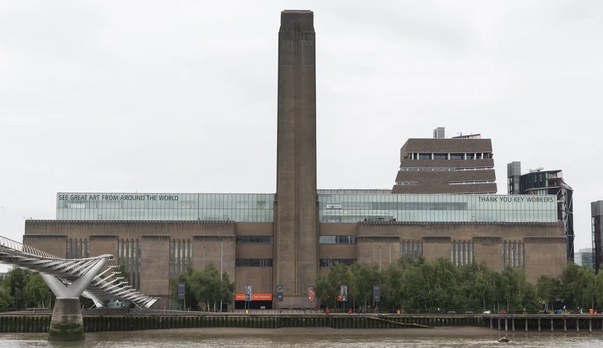 Pemandangan museum seni Tate Modern di London, Inggris, Jumat (24/7/2020). Tate Modern, Tate Britain, Tate Liverpool, dan Tate St Ives akan dibuka kembali untuk umum mulai 27 Juli setelah ditutup akibat pandemi COVID-19. (Xinhua/Ray Tang)