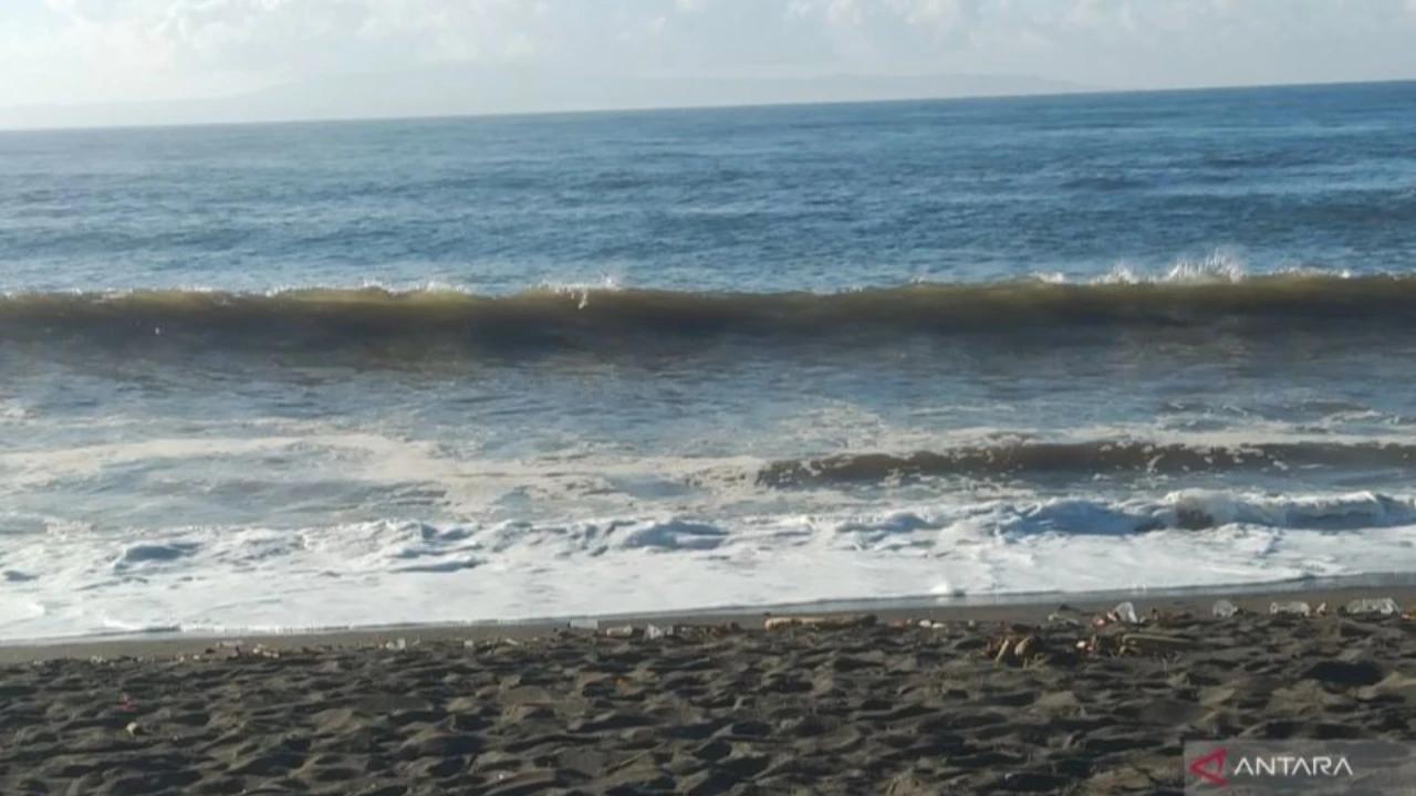 6 Daerah Pesisir Bali Waspada Rob Imbas Fenomena Bulan Purnama, Ini Lokasinya