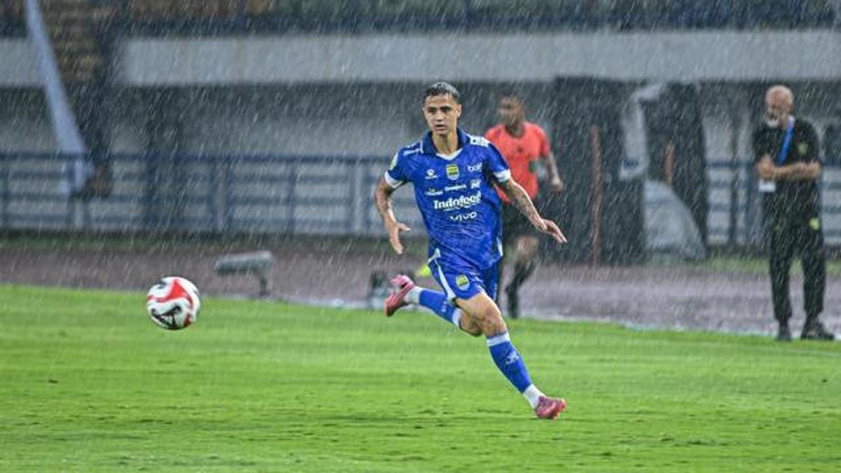 Eliano Reijnders Kembali, Persib Siap Tancap Gas Hadapi Persis Solo