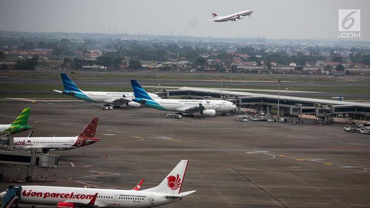Pemerintah Tunda Kenaikan Tarif Batas Atas Tiket Pesawat