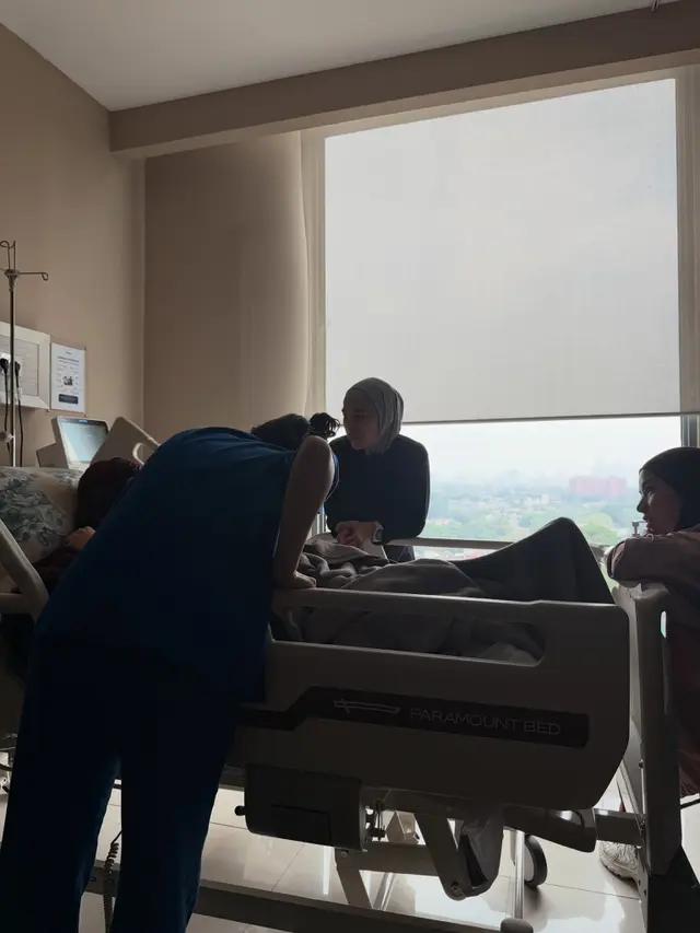 Zaskia Adya Mecca kabarkan ibunya stroke (instagram.com/zaskiadyamecca)