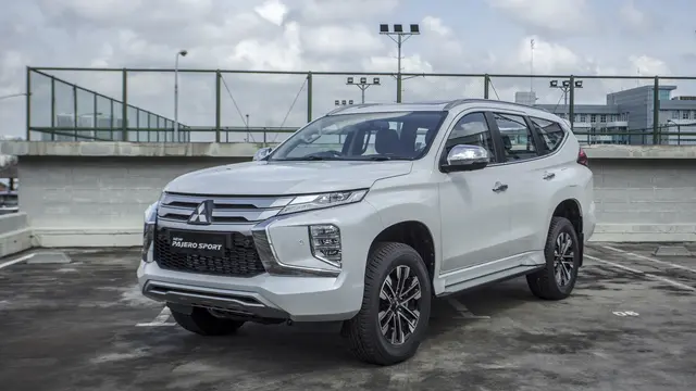 New Pajero Sport (Ist)