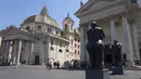 <p>Botero menciptakan semua patung yang ditampilkan dalam pameran ini ketika ia berada di Italia. Kecintaannya pada Italia sebagian berasal dari ketertarikan artistiknya pada para seniman Renaisans. (Andreas SOLARO / AFP)</p>