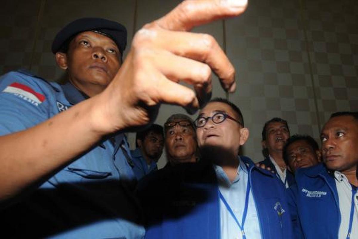 Ruhut tak boleh masuk ke acara Silatnas Partai Demokrat