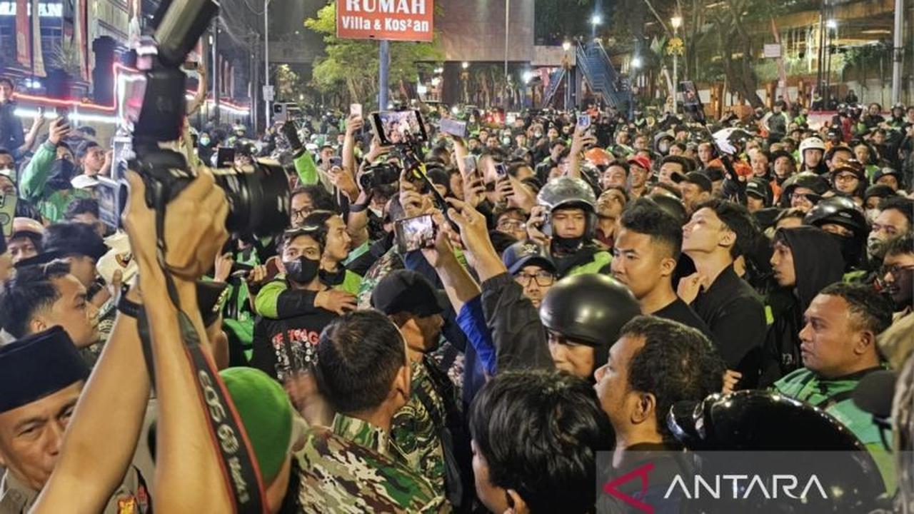 Fakta Mengejutkan: Polisi Pastikan Bebaskan Puluhan Anak yang Terlibat Kericuhan Demo Malang