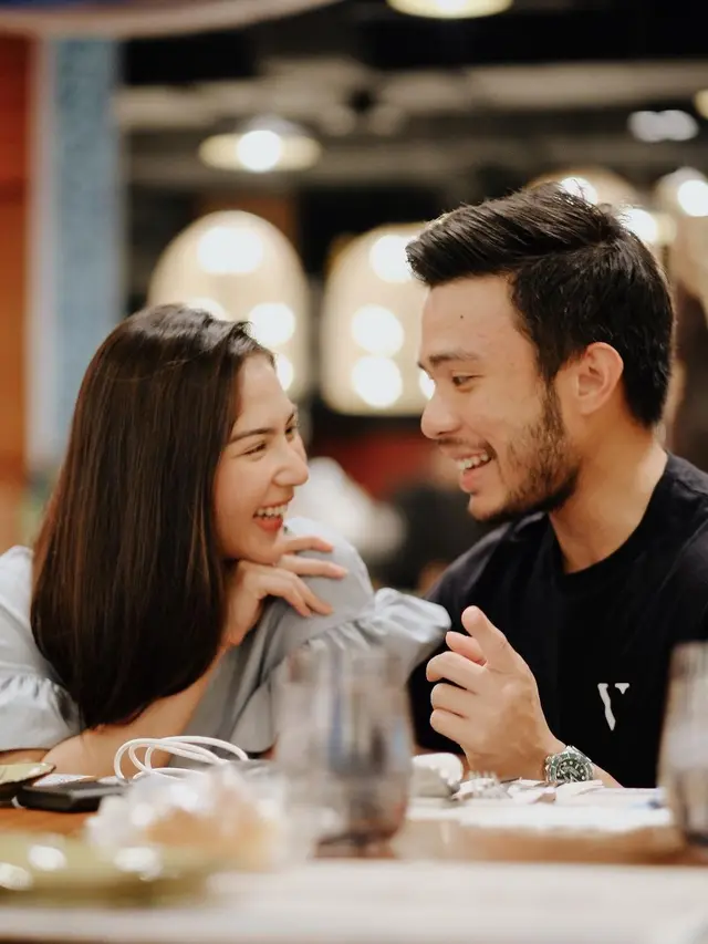 Go Public, Ini 6 Potret Jessica Mila dan Kekasihnya Seorang Pengacara