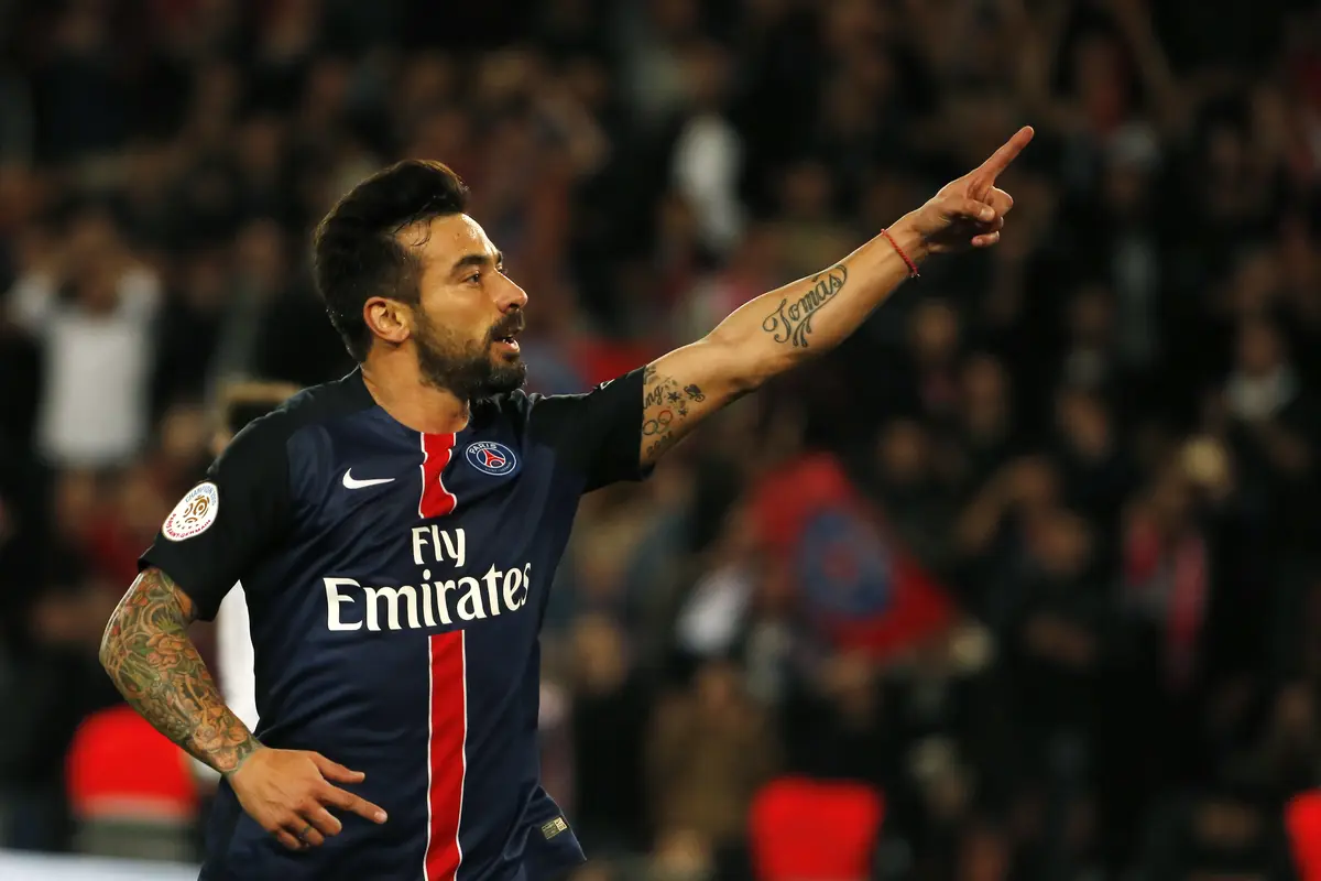 Lavezzi Pertimbangkan Juventus dan Inter Milan