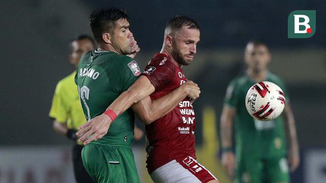 FOTO: PS Sleman Imbangi Tanpa Gol Bali united di Babak Pertama - Ilija Spasojevic; Fabiano Beltrame