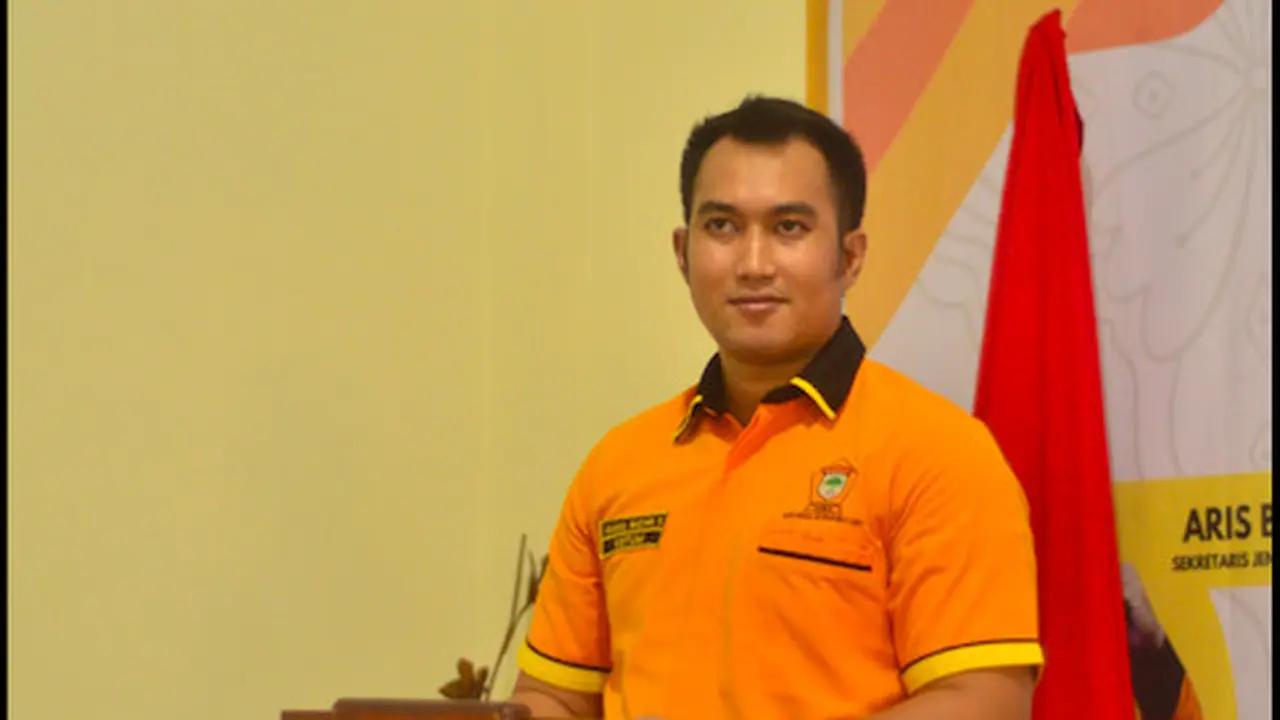 Ketua Umum HIMA Kosgoro 1957 Gamal Bachri Syamsul menyatakan dukungannya untuk Bahlil Lahaladia sebagai calon Ketum Golkar. (Istimewa)