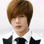 Kim Hyun-Joong adalah seorang penyanyi kelahiran Korea Selatan