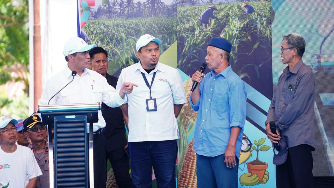 Petani di Pangkep Rasakan Langsung Manfaat Kebijakan Pemerintah Soal Ketersedian Pupuk Hingga Alsintan