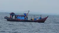 KKP tangkap 2 kapal ikan Indonesia yang mengoperasikan alat tangkap trawl di wilayah perairan Kabupaten Aceh Timur. (Dok KKP)