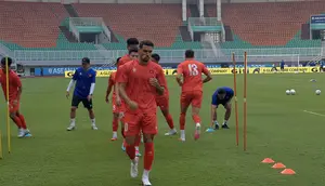 Melihat dari Dekat Do Hoang Hen di Pakansari: Pemain Naturalisasi Baru Timnas Vietnam