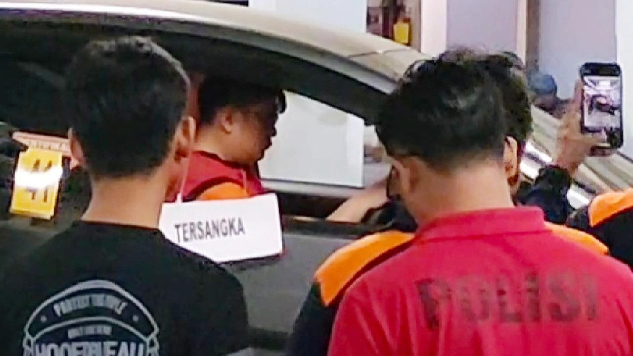Kejati Jatim Eksekusi Ronald Tannur Terpidana Pembunuhan Dini Sera