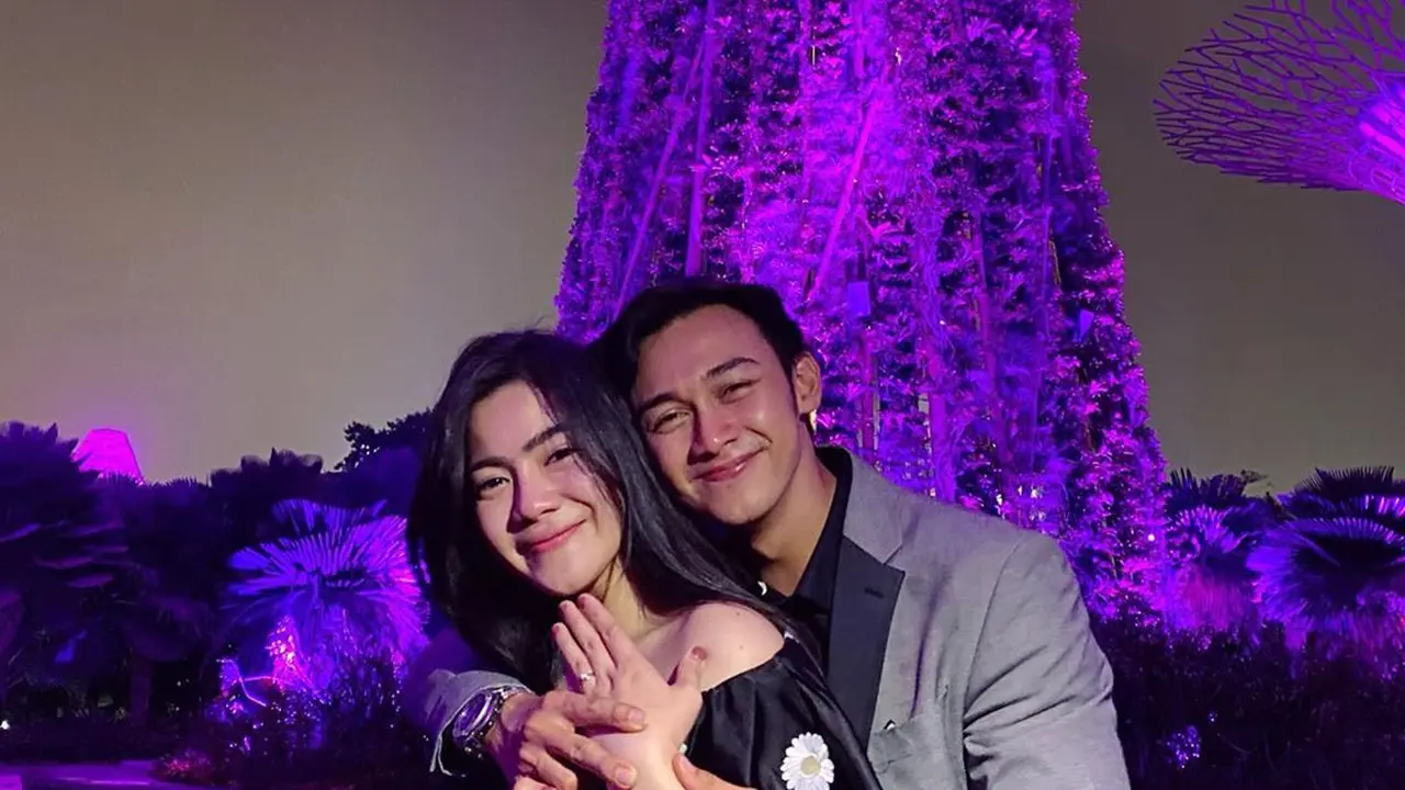 [Fimela] Immanuel Caesar Hito dan Felicya Angelista