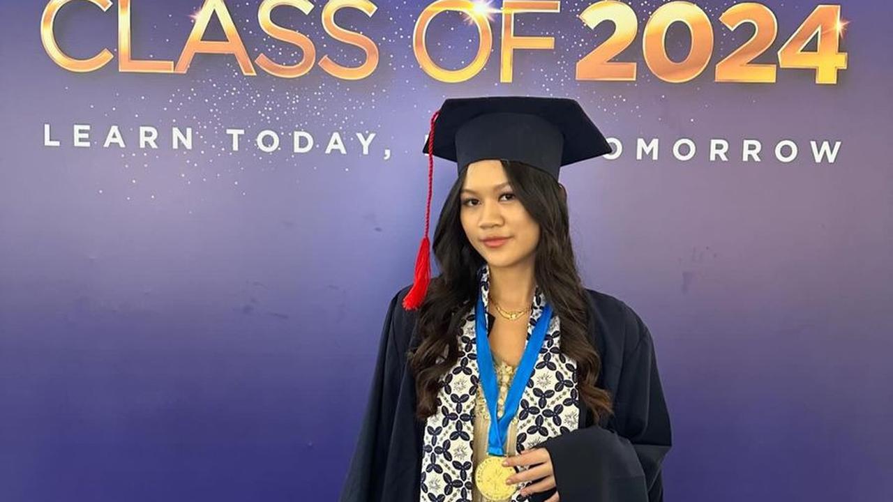 Inilah salah satu potret terbaru Lula, putri Bimbim Slank, yang jarang tersorot.