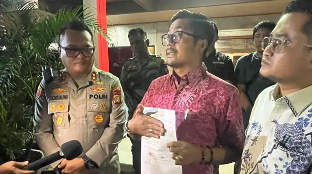 Cekcok dengan Satpam, Sopir dan Penumpang Alphard Ternyata Polisi Polda Jabar