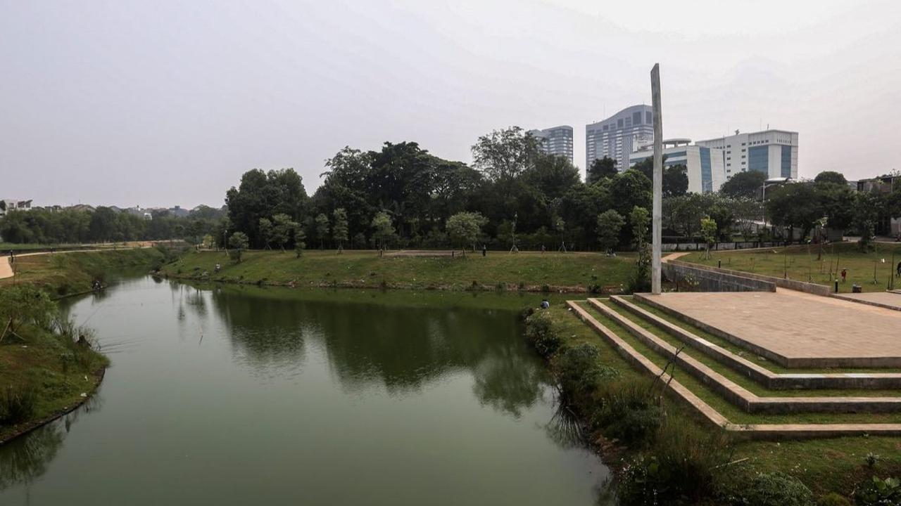 Pemerintah melalui Penjabat Gubernur DKI Jakarta, Heru Budi Hartono ingin agar Pemprov DKI dapat memaksimalkan peran waduk yang ada di Jakarta agar dapat menampung limpahan air terutama pada musim hujan.
