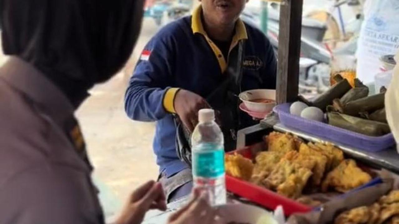 Polwan Cantik Ini Ajak Makan Para Pekerja Keras di Jalanan, Aksinya Viral