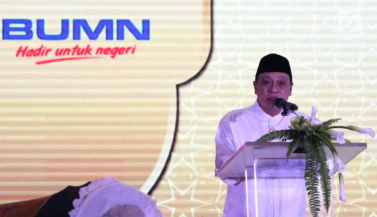 Dirut Bank BTN Maryono memberikan sambutan saat peluncuran aplikasi seluler Wakaf Uang NU di Jakarta, Selasa (13/6). Wakaf Uang NU dalam bentuk aplikasi ini adalah bentuk kerjasama antara PBNU dan Bank BTN. (Liputan6.com/Angga Yuniar)