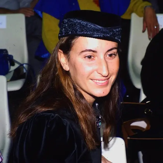 Mulai dari Vera Wang, Coco Chanel, hingga Miuccia Prada, Ini Kisah Inspiratif Para Tokoh Bisnis Fashion yang Berkiprah di Kancah Global!