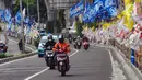 Pemprov DKI Jakarta memberikan waktu satu minggu bagi peserta Pemilu untuk merapikan APK demi kenyamanan dan keselamatan pengguna jalan. Posko pemilu maupun partai politik, diminta bergerak mulai Jumat (19/1). (merdeka.com/Arie Basuki)