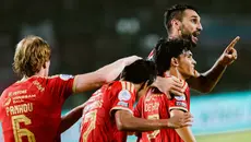 Persija Jakarta Menang 5-1 Atas Arema FC, Macan Kemayoran Kembali ke Puncak Klasemen