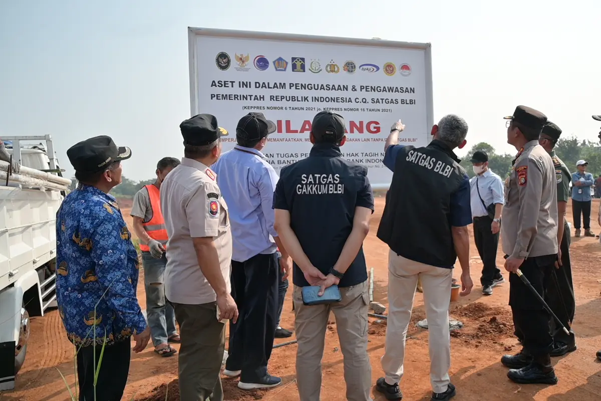Satgas BLBI melakukan kegiatan penguasaan fisik berupa pemasangan plang atas aset properti eks BPPN/eks BLBI, berupa tanah dengan luas keseluruhan 538.000 m2, atau 53,8 ha milik PT Tjitajam.
