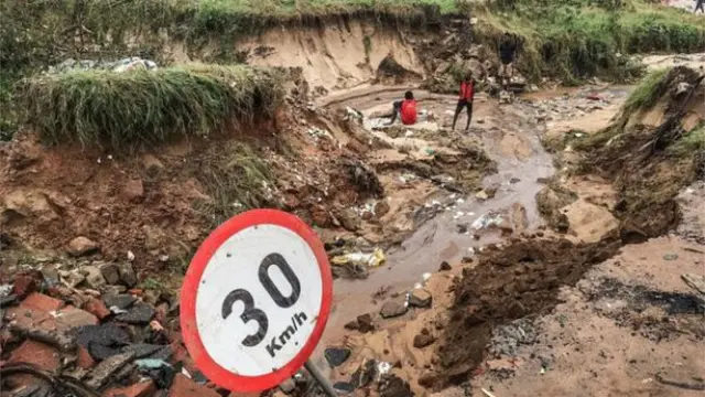 Dampak kerusakan badai siklon di Mozambik (AFP PHOTO)