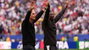 Inggris Lolos dari Hukuman Penalti dan Kartu Merah, Pelatih Timnas Ghana Sindir Wasit VAR Pergi Ngopi