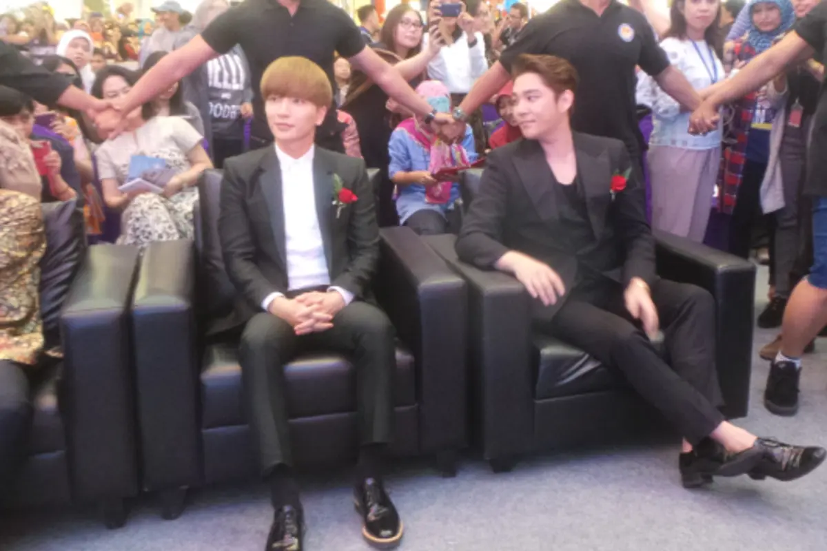 Demi Bertemu Kangin dan Leeteuk SUJU, ELF Berangkat Subuh