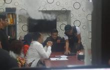 Potret Cagub Sulsel Nomor Urut 1 Diperiksa Bawaslu di Ruangan Penyidik, Ditanya-tanya Sambil Berdiri