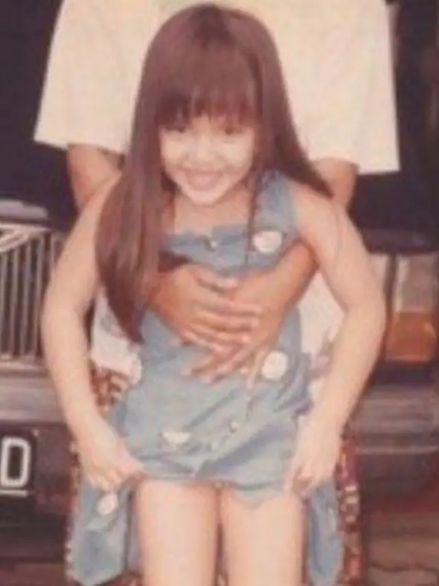 Nia Ramadhani di usia SD (Instagram/ramadhaniabakrie)