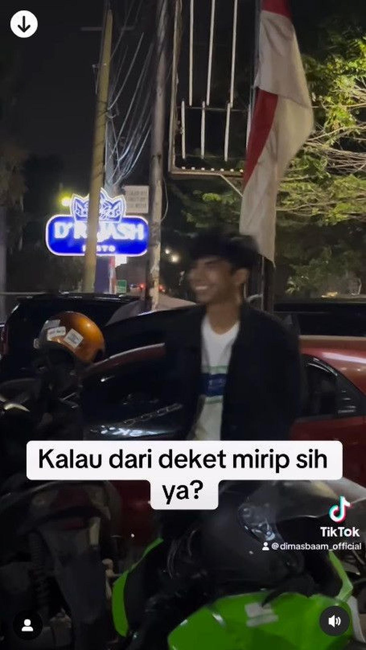 "Dimas Ahmad, dia itu memang hebat. Dari tukang bakso, jadi artis, jadi tukang parkir," ungkap Raffi Ahmad.
