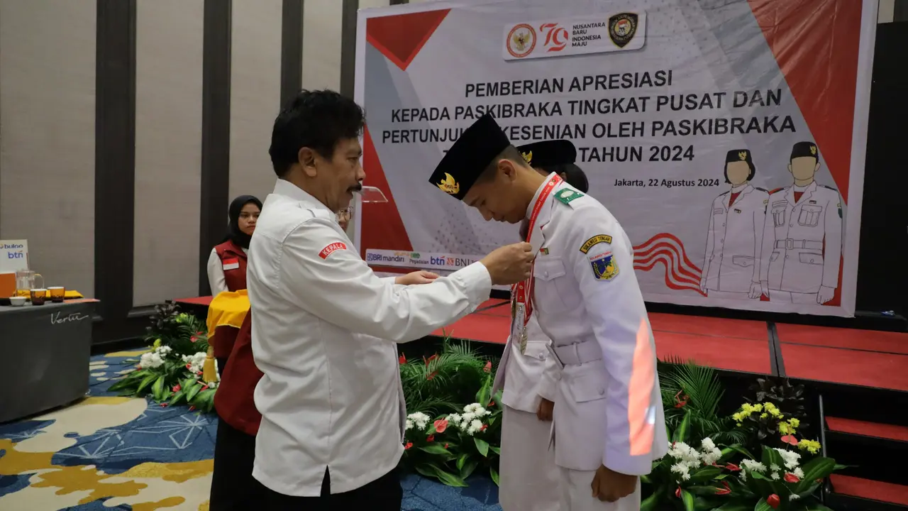 Sebanyak 76 Pasukan Pengibar Bendera Pusaka (Paskibraka) Tingkat Pusat Tahun 2024 secara simbolis dilepas langsung Kepala Badan Pembinaan Ideologi Pancasila (BPIP) Prof Yudian Wahyudi, Jumat, (23/8) (Istimewa)