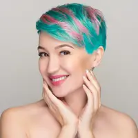 Ilustrasi rambut berwarna/copyright shutterstock