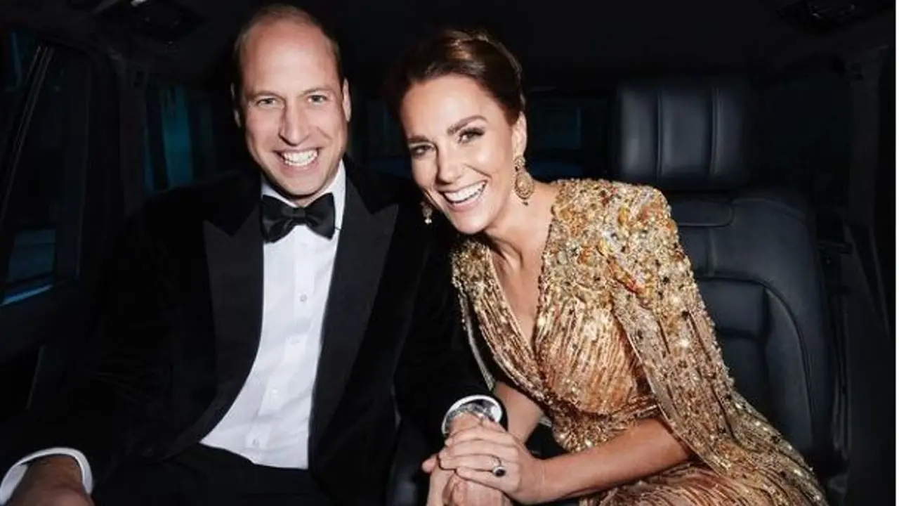 Sambut Tahun Baru 2022, Kate Middleton dan Pangeran Willian Bagikan Foto Mesra