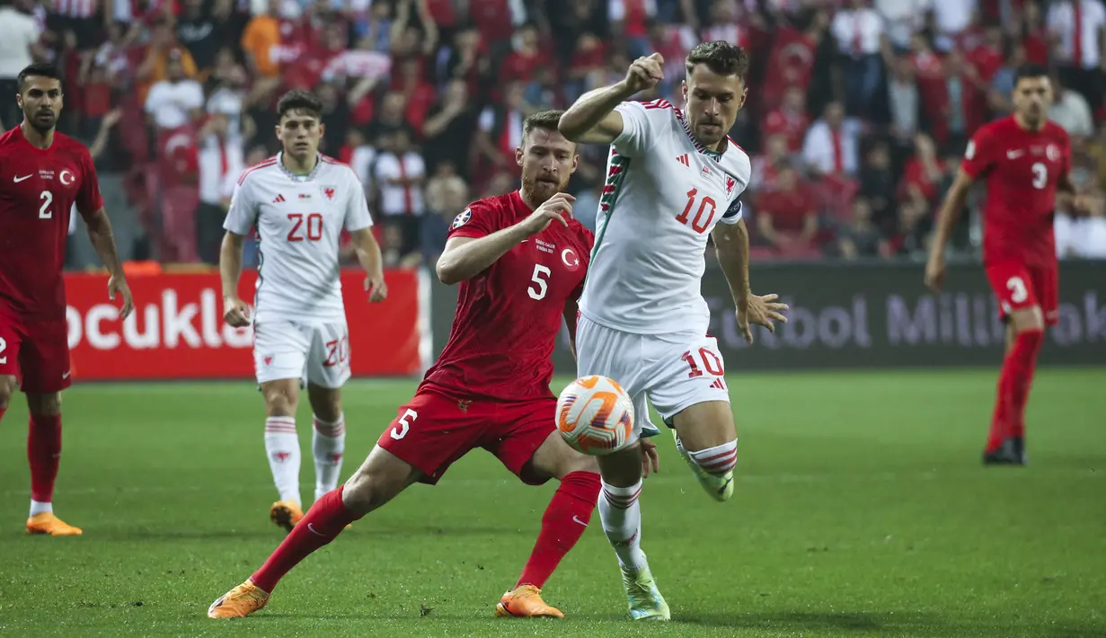 Sementara Wales berada di posisi keempat dengan empat poin. (Murat Akbas/Dia Images via AP)