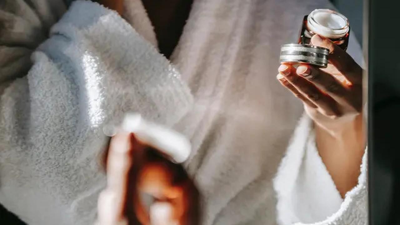 Pilihan Skincare Glycolic Acid Terbaik untuk Tekstur Kulit Halus dan Sehat