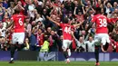 Gelandang Manchester United, Josh Harrop, merayakan gol yang dicetaknya ke gawang Crystal Palace pada laga Premier League di Stadion Old Trafford, Inggris, Minggu (21/5/2017). MU menang 2-0 atas Palace. (EPA/Tim Keeton)