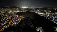 Langkah-Langkah Sunyi Menyusuri Jalur Jabal Nur ke Gua Hira