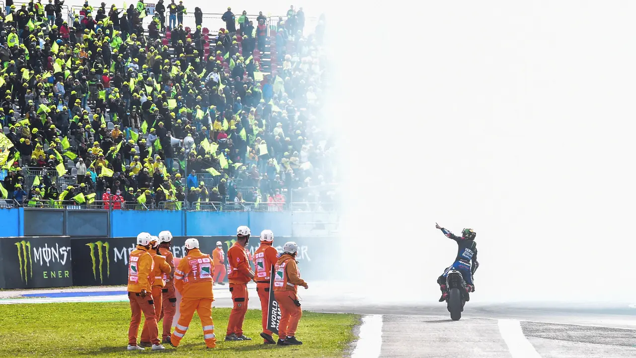 Foto: Yamaha Kembali Berjaya, Fabio Quartararo Raih Juara Dunia MotoGP 2021 di Sirkuit Misano