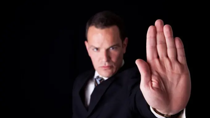 7 Alasan Kenapa Kamu Harus Stop Belanja Barang KW Mulai Saat Ini