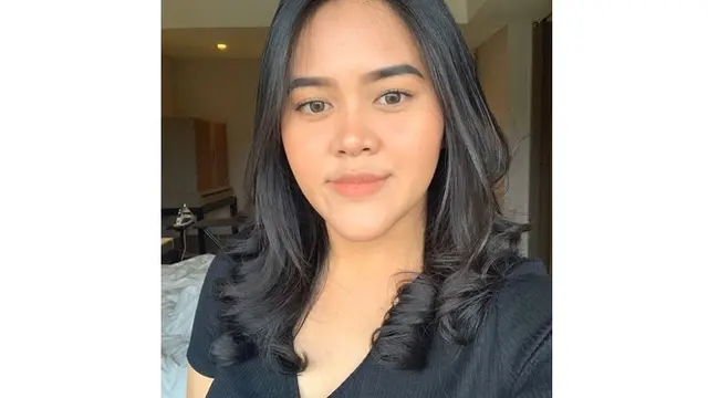 6 Potret Dewi Nurmania Anak Sulung Muzdalifah, Disebut Mirip Kahiyang Ayu