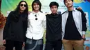 Kevin and The Red Rose mengusung tiga vokalis. Dengan mengusung lagu berirama melow, grup ini tetap memunculkan sisi maskulin setiap personelnya. (Deki Prayoga/Bintang.com)