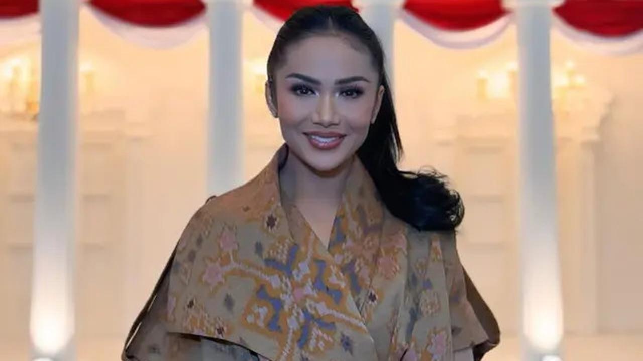 5 Potret Kris Dayanti Peringati 17 Agustus 2025 Kemerdekaan HUT RI ke-80, dari Wasta Nusantara hingga Gaya Casual