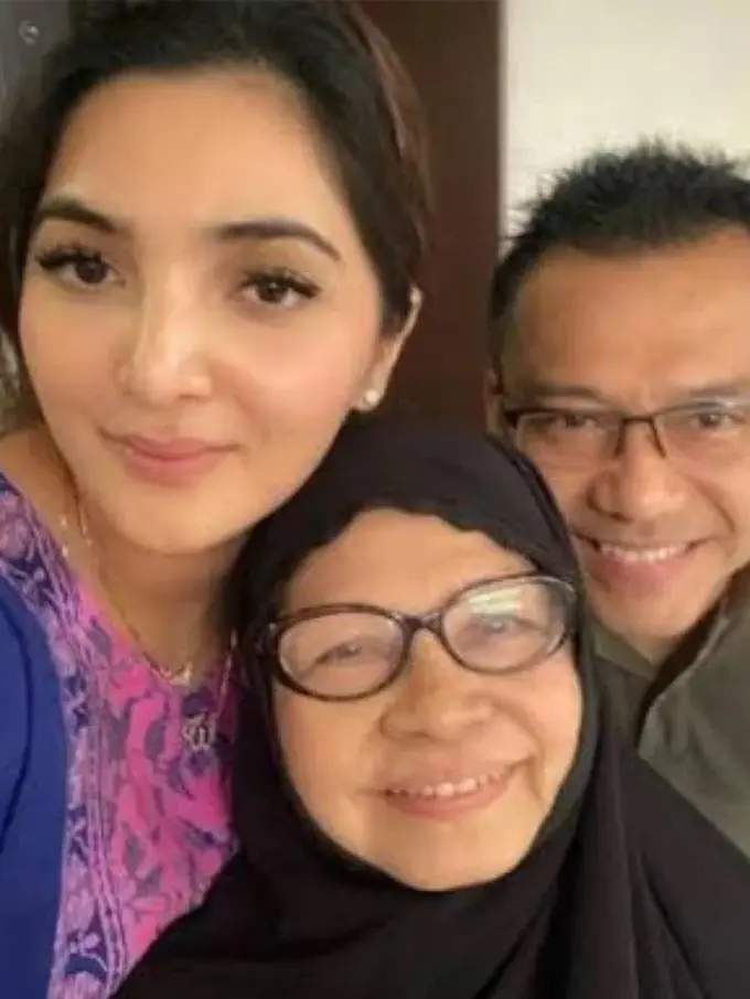 Potret Rumah Ibu Anang Hermansyah di Bandung, Tak Kalah Mewah dengan Istana Cinere