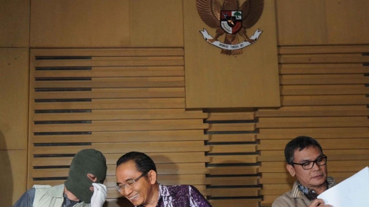 Ini barang bukti hasil Operasi Tangkap Tangan Dewie Yasin Limpo
