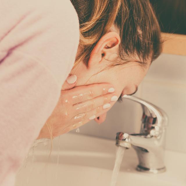 Ini Waktu Terbaik Untuk Cuci Muka Saat Malam Hari Bukan Sebelum Tidur Lifestyle Liputan6 Com